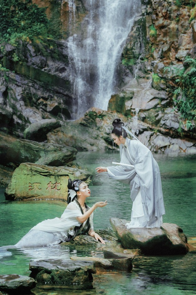 [YITUYU艺图语]2021.09.03 鲤妖 酱油妹[26+1P／509MB]